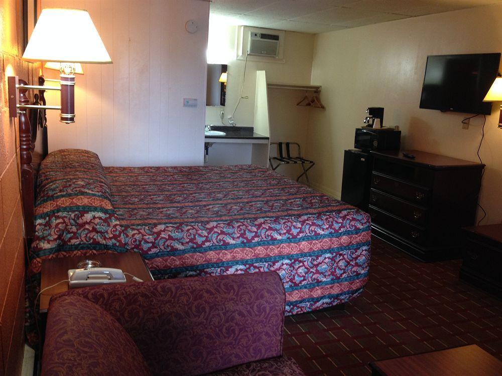 Scottish Inns Tonawanda Esterno foto